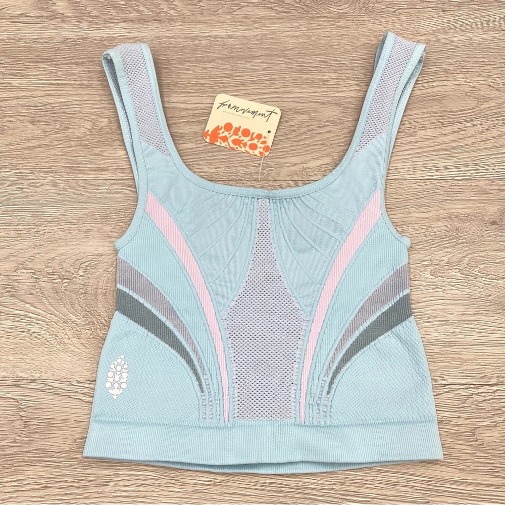 NWT Free People Movement The Essence Rib Crop Tank in Teal Combo - Picture 9 of 10